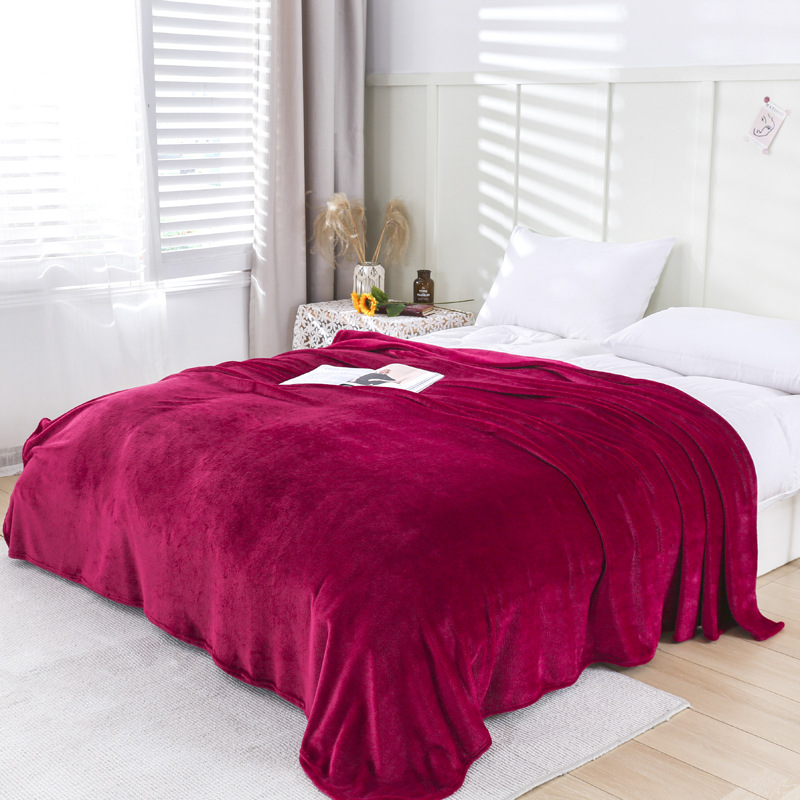 Picture of Small blanket winter coral blanket flannel single double bed sheet thickened female student dormitory quilt nap blanket