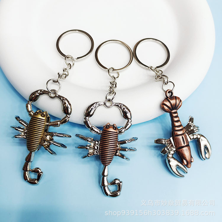 Picture of Retro Creative Three-dimensional Simulation Scorpion Alloy Keychain Pendant Men's Backpack Key Pendant Ornaments