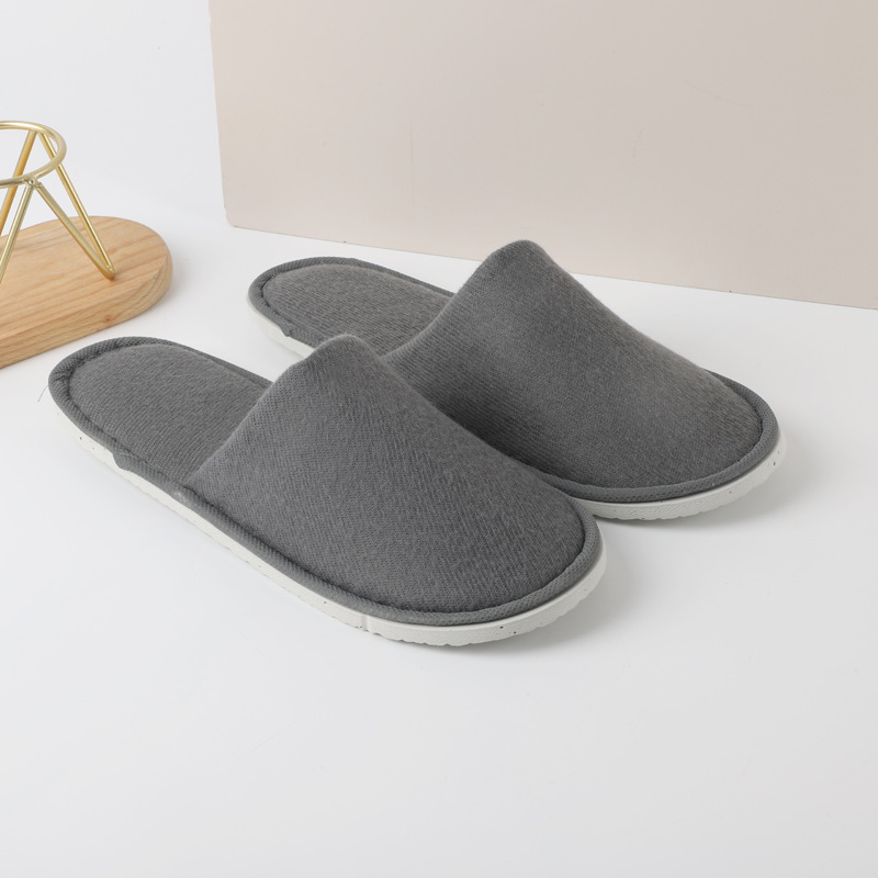 Picture of Disposable Slippers Hospitality Home Indoor Homestay Hotel Guesthouse Club Men's and Women's Coral Fleece Thickened Travel