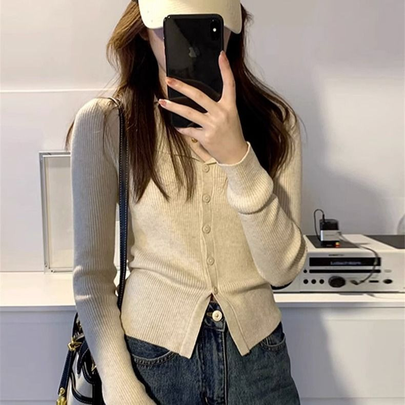 French Lapel Long-sleeved Knitted Cardigan Women's Autumn 2024 New Niche Design Sense Slim-fit Base Short Top
