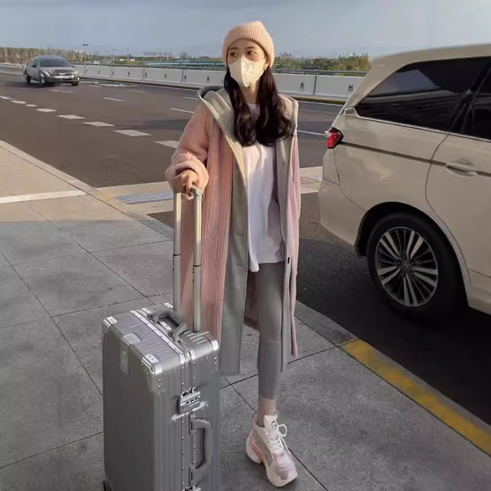 Picture of Korean Style Lazy Long Cardigan Fashion Set Autumn and Winter 2025 New Layered Camisole Skirt Women's Trend