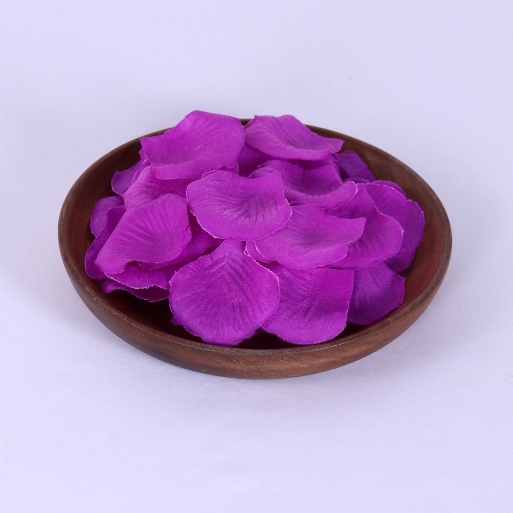 Picture of Non-woven fabric stacked 1000 pieces of rose petals wedding bar celebration hand decorative props artificial flower generation