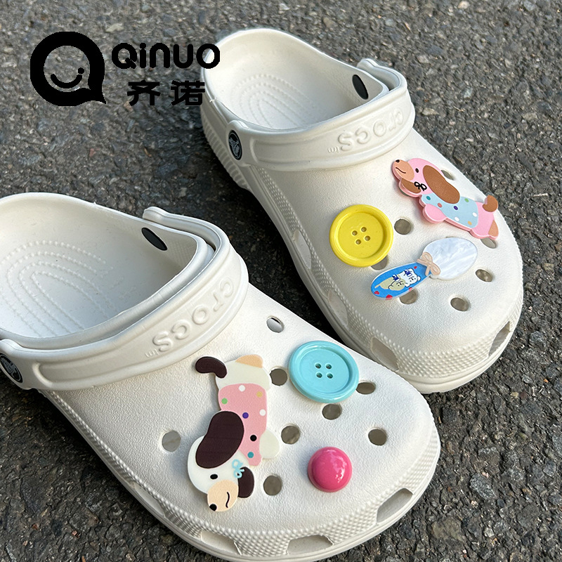 Shoe flower hole color dachshund dog diy accessories slippers sandals decorative buckle shoe buckle cute cartoon shoelace buckle batch