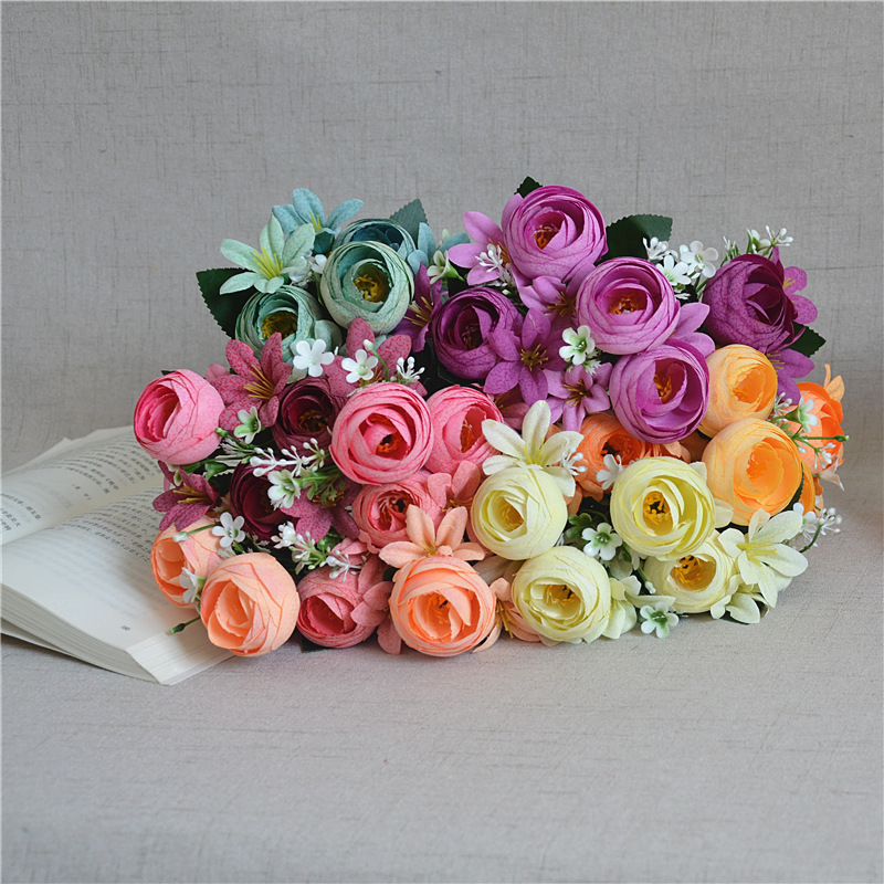 5-Head Tea Buds, Autumn Snowflake Cloth, Small Handles of Flowers, European-Style Artificial Flowers, Wholesale Silk Flower Sets with Flowers, Wedding Flower Arrangements