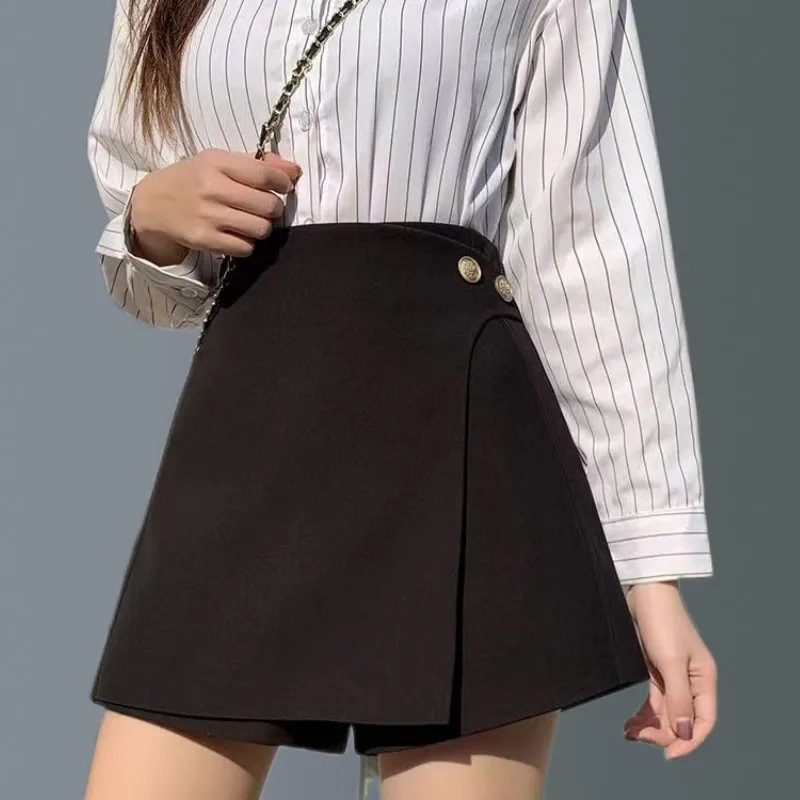 A- line Half-length Shorts Women's Black Wide-leg Hot Pants New High Waist Spicy M Slim Look Trendy Boots Pants Suit Short Skirt Fashion