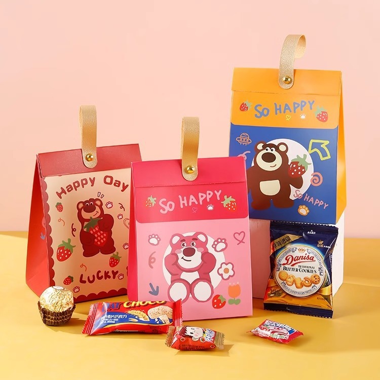 Children's cartoon candy box gift box portable birthday Children's Day baby Full Moon gift box empty box