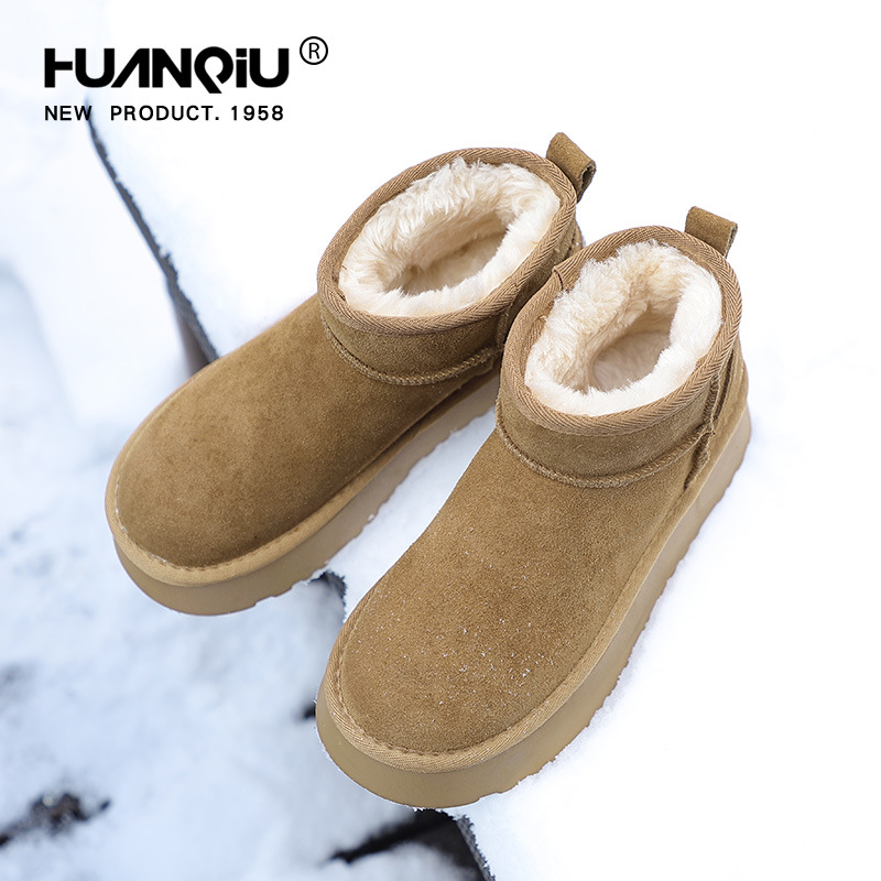Universal Genuine Leather Snow Boots for Women 2024 New Winter Velvet Thickeneded Outdoor Cold-Resistant Waterproof Warm Bread Cotton Shoes
