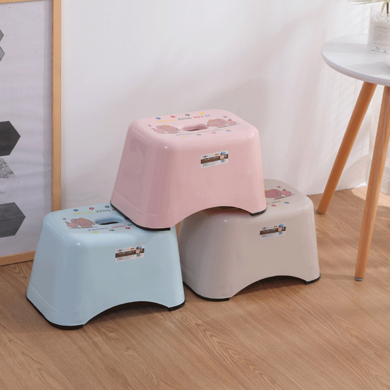 Home Children's Cartoon Plastic Stool Creative Non-slip Living Room Baby's Small Bench Nordic Thickened Shoe Changing Row Stool