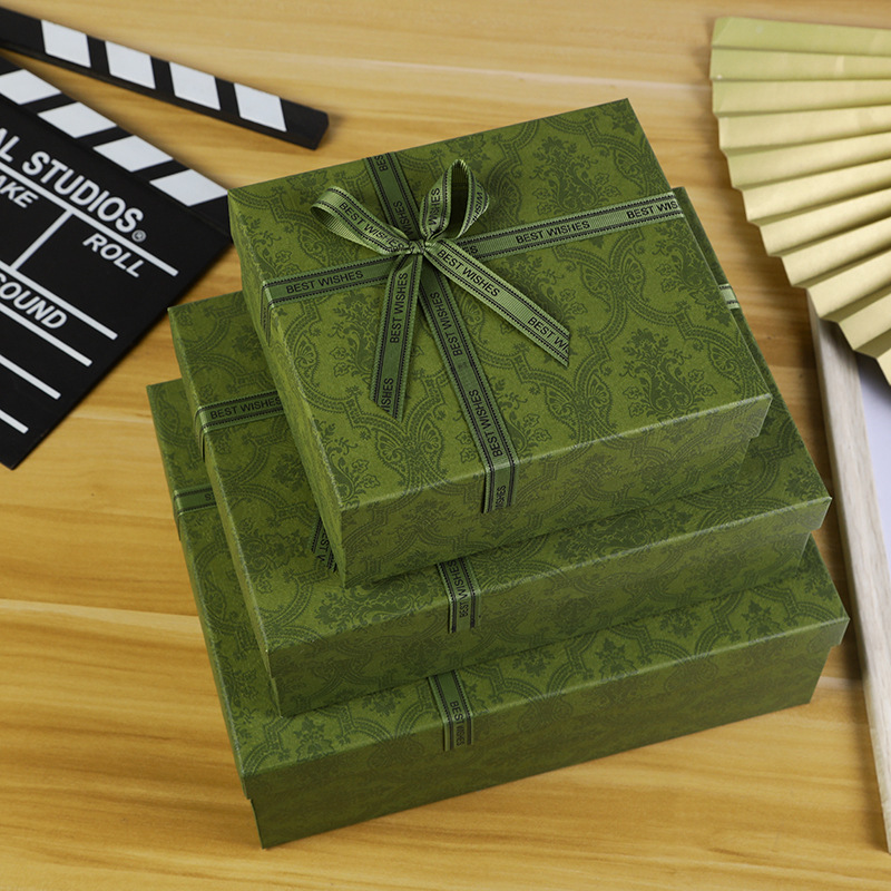 Chinese Valentine's Day Printed Logo Birthday Packaging Box Gift Box Custom-Made Bow Green Lid Gift Box
