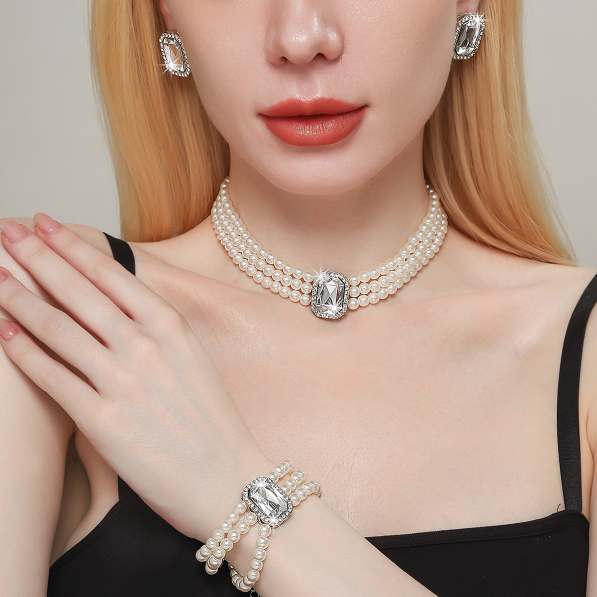 European and American Luxury Multi-layer Imitation Pearl Geometric Crystal Necklace Earrings Color Crystal Necklace Fashion Exaggerated Necklace