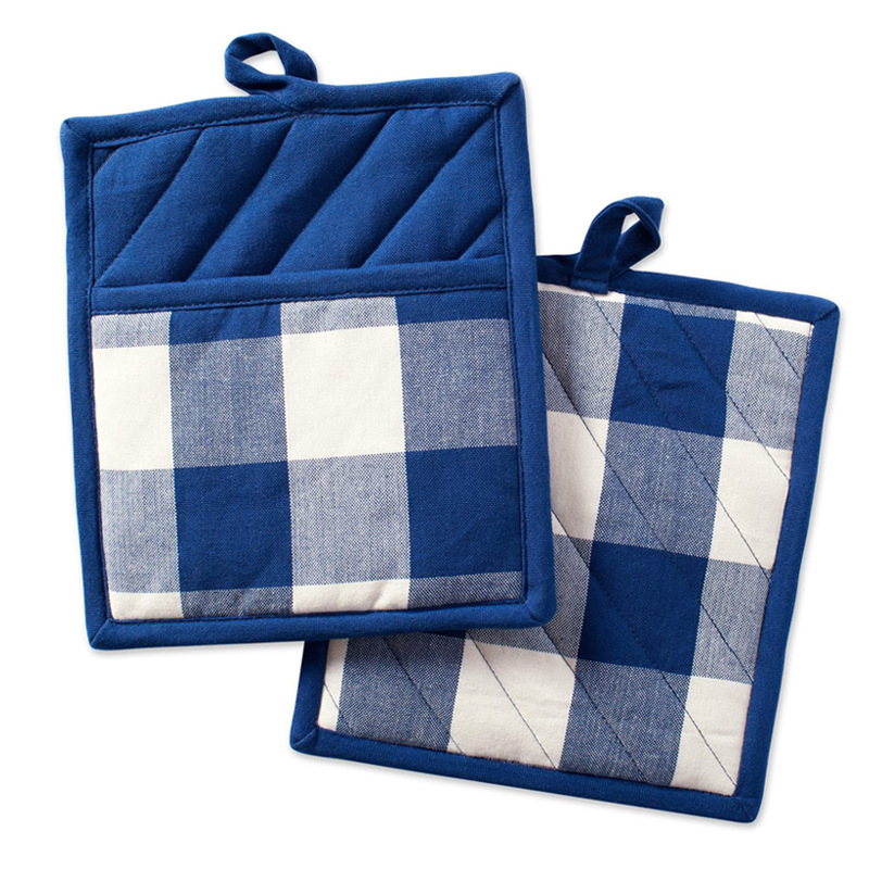 Picture of Amazon Household Oven Microwave Oven Anti-scald Gloves High Temperature Cotton Plaid Thickened Kitchen Baking Heat Insulation Pad