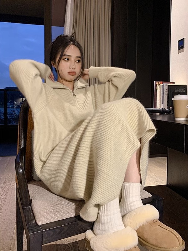 Long-Sleeved Knitwear Dress for Women Spring & Fall 2024 New Style with Coat Loose Lazy Style Long Inner Knitwear Skirt