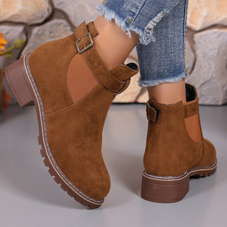 Picture of Tume Foreign Trade Plus Size Buckle Square Heel Fashion Boots 2025 Fall Winter New Round Toe Mid-Top Women's Boots Spot Wholesale
