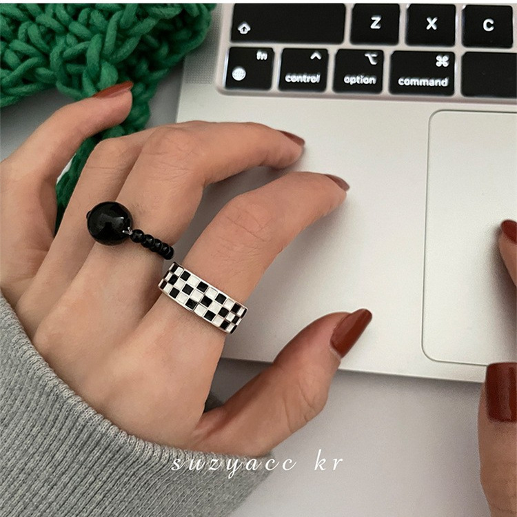 Korean Style S925 Silver Personalized Black and White Checkered Ring for Women Retro Fashion Checkerboard Open Ring Hip-Hop Creative Index Finger Ring