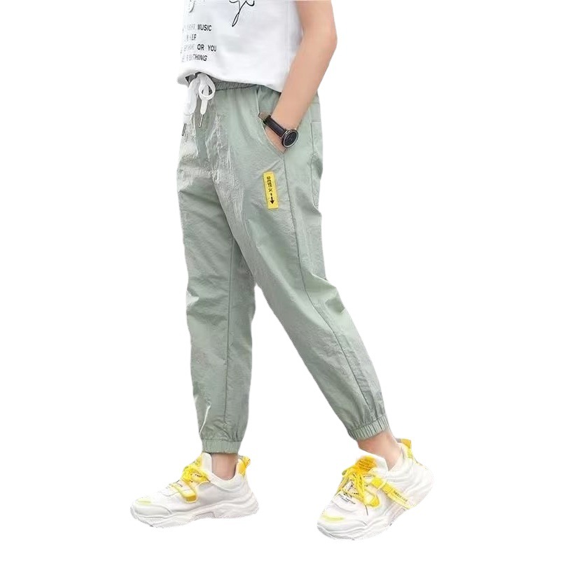 Boys' Cargo Pants 2025 Spring and Autumn Loose Fit Multi-Pocket White Long Pants for Kids