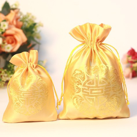 Picture of Wedding supplies wholesale brocade wedding candy bag wedding candy box wedding candy bag gift bag non