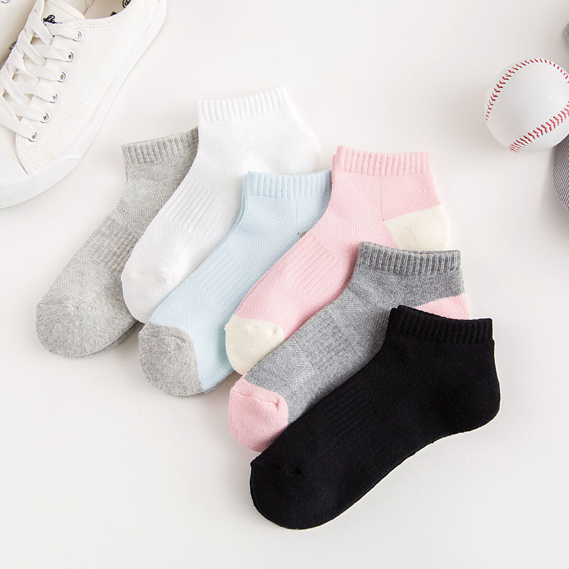 Women's socks cute sports socks women's solid color socks autumn and winter New foot thickened Terry socks adult women's socks