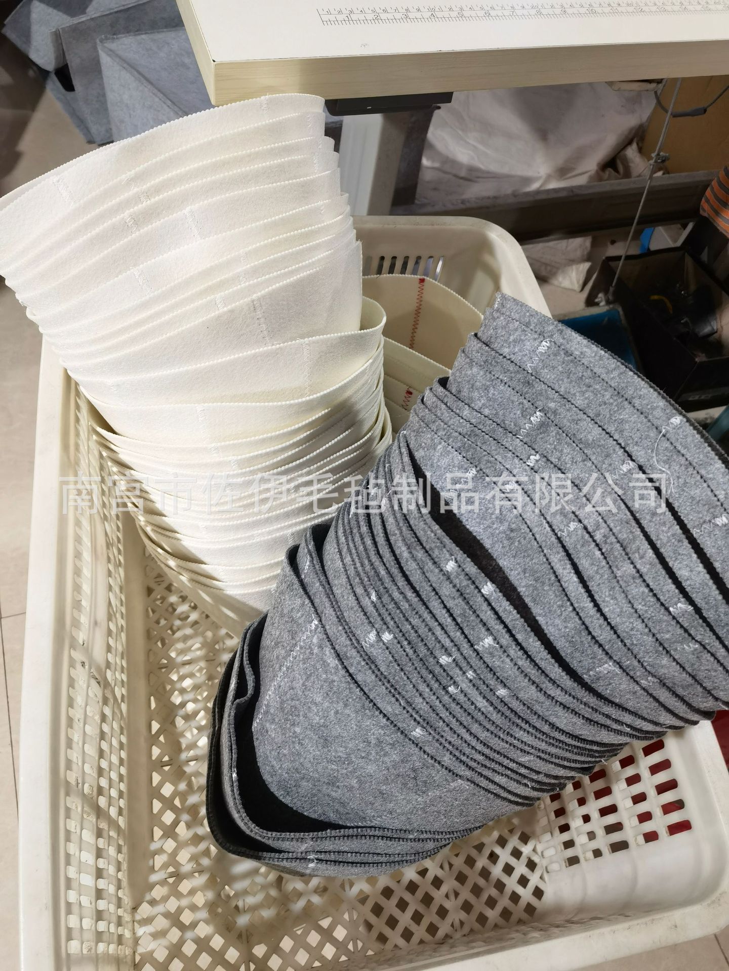 Picture of High-end cross-border felt sauna cap hot spring bath felt sauna cap integrated pressure European wool sauna cap