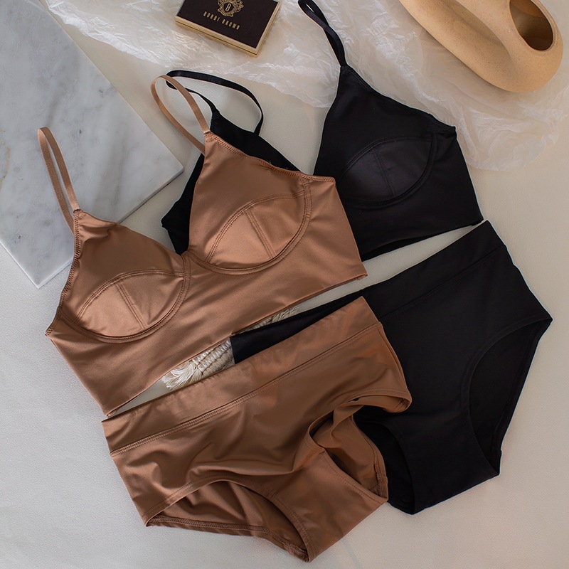 Sexy No Rings Beautiful Back Comfortable Breathable Bra Underwear Thin Sexy No Mark Simple Inner Bra Set for Women