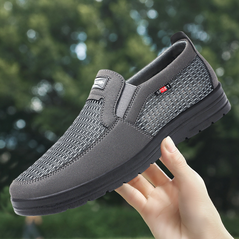 Shoes Men's Breathable Mesh Shoes Slip-on Shoes for the Elderly Lightweight Soft Sole Shoes for Middle-aged and Elderly Dads Shallow Mouth Old Beijing Cloth Shoes