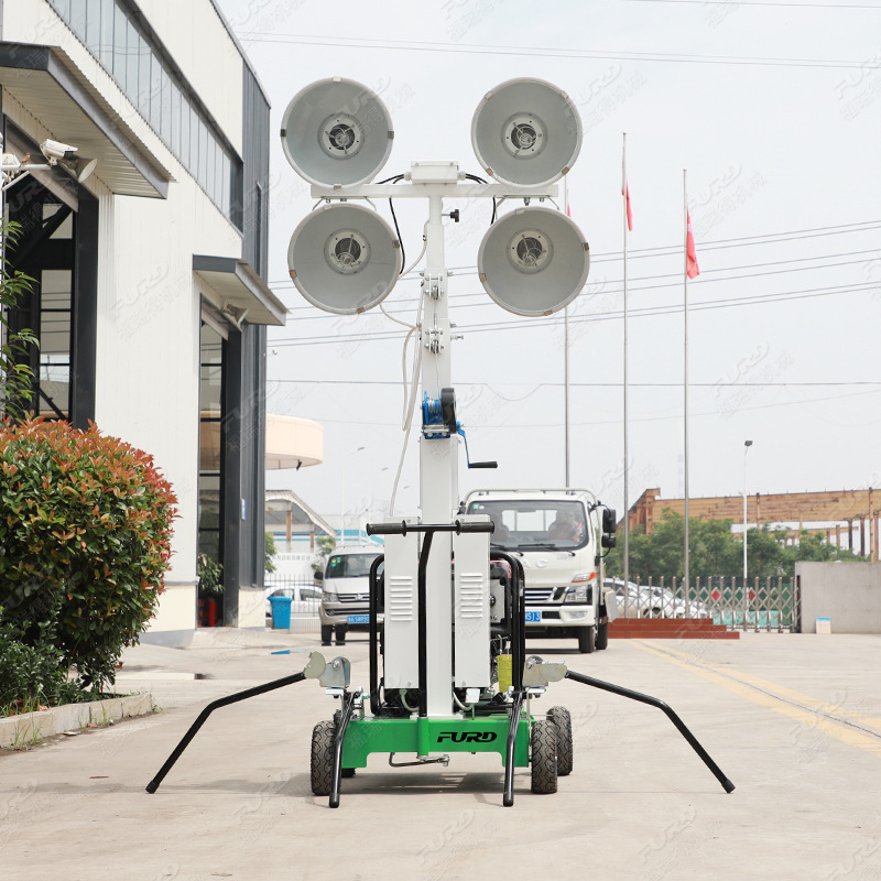 Picture of Type 094 7m Engineering Mobile Lighting Truck. Gasoline and Diesel Models Can Be Equipped with 9m Mobile Adjustable Lighting Trucks
