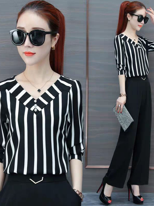 Picture of Wholesale 2024 spring and summer new striped women's top Korean loose women's seven-point sleeve T-shirt women's casual base shirt