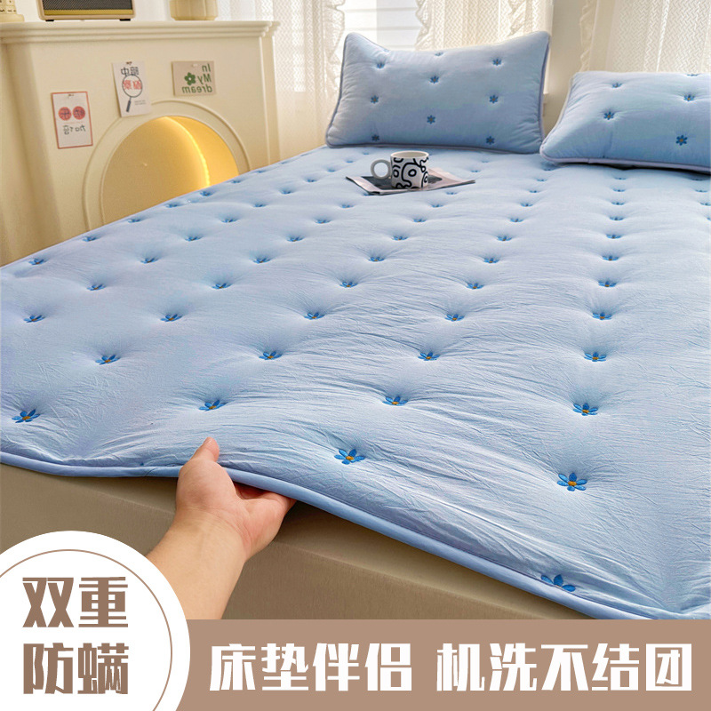 Picture of Soybean Mattress Cushion Dirty-proof Machine Washable Thin Cushion Mattress Non-slip Embroidery Bed Pad
