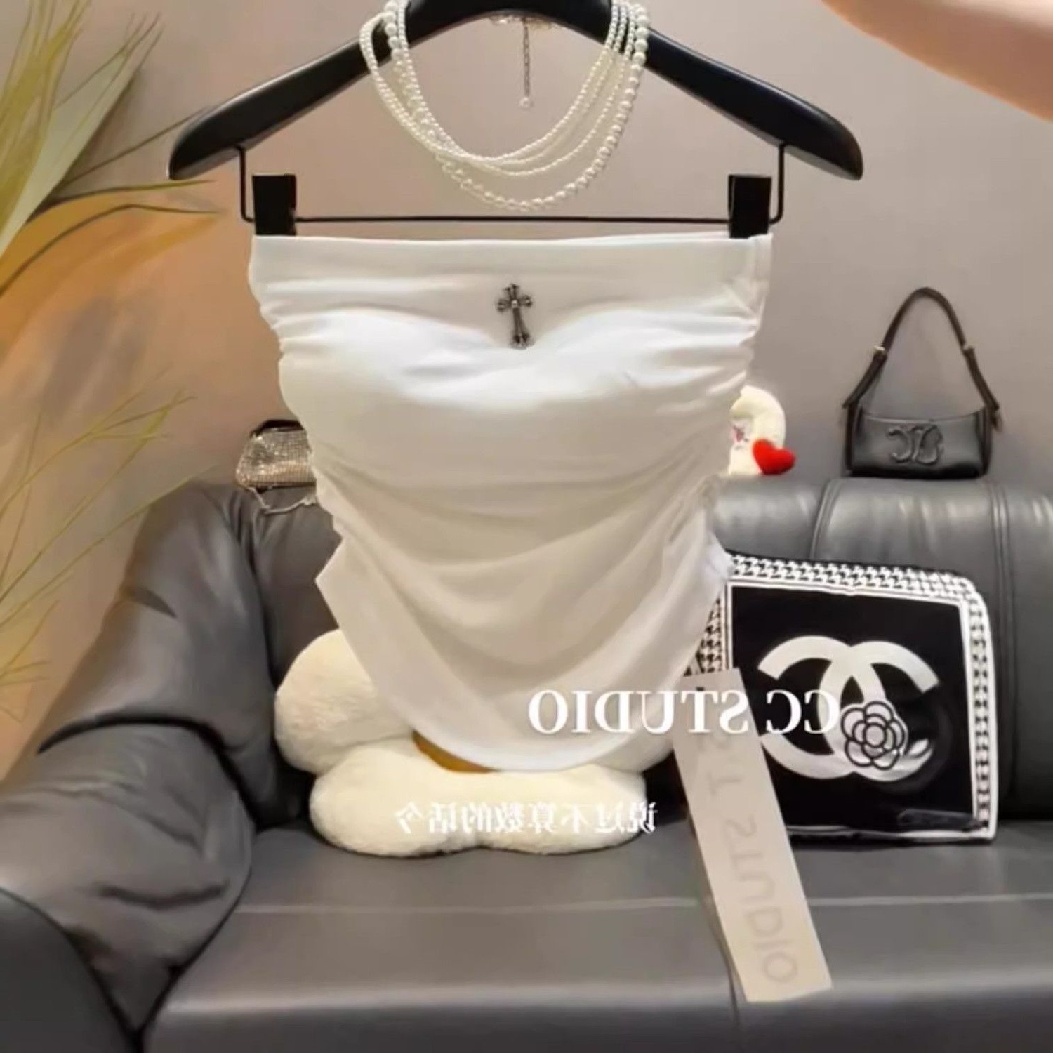 Pure Desire Tube Top Inner Vest Women's 2025 Early Spring New Hot Girl Sexy Outerwear Sleeveless Slim Bottoming Top Trendy