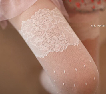 Picture of Mu Ruan core-spun silk jacquard pantyhose black sexy Japanese thin super sexy jk black pantyhose women's pantyhose