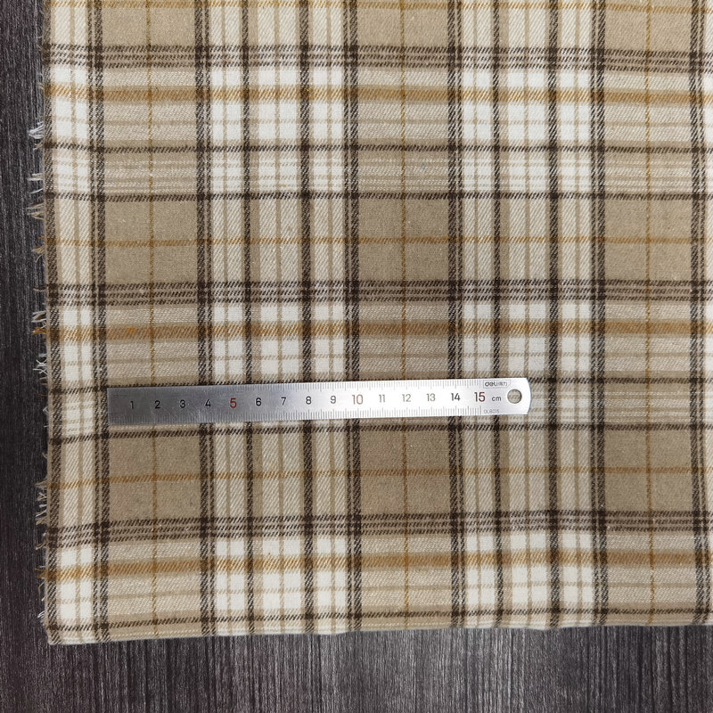 Picture of Spot twill sanding cotton plaid children's shirt plaid fabric 21 yarn-dyed flannel decorative fabric