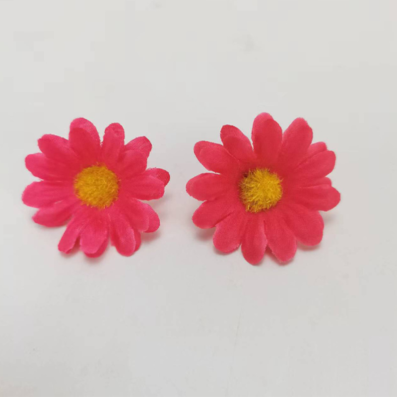 Picture of Simulated 4cm Small Chrysanthemum DIY Sun Flower Head Small Daisy Arch Road Leading Flower Arrangement Flower Garland Head Jewelry Wholesale