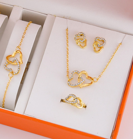 Picture of 2024 New European and American Simple Double Love Necklace Jewelry suit Light Luxury Bride Double Heart Jewelry Four-piece Set