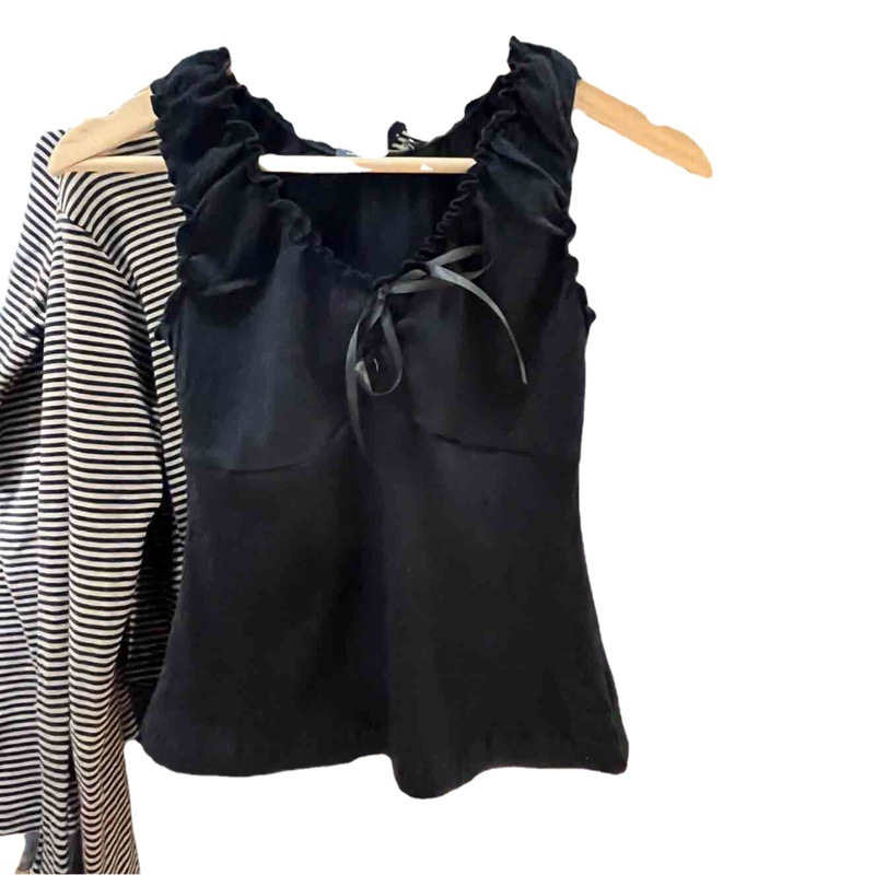 BM style brandy with beautiful pure wood ear beige bow lace bm vest for women