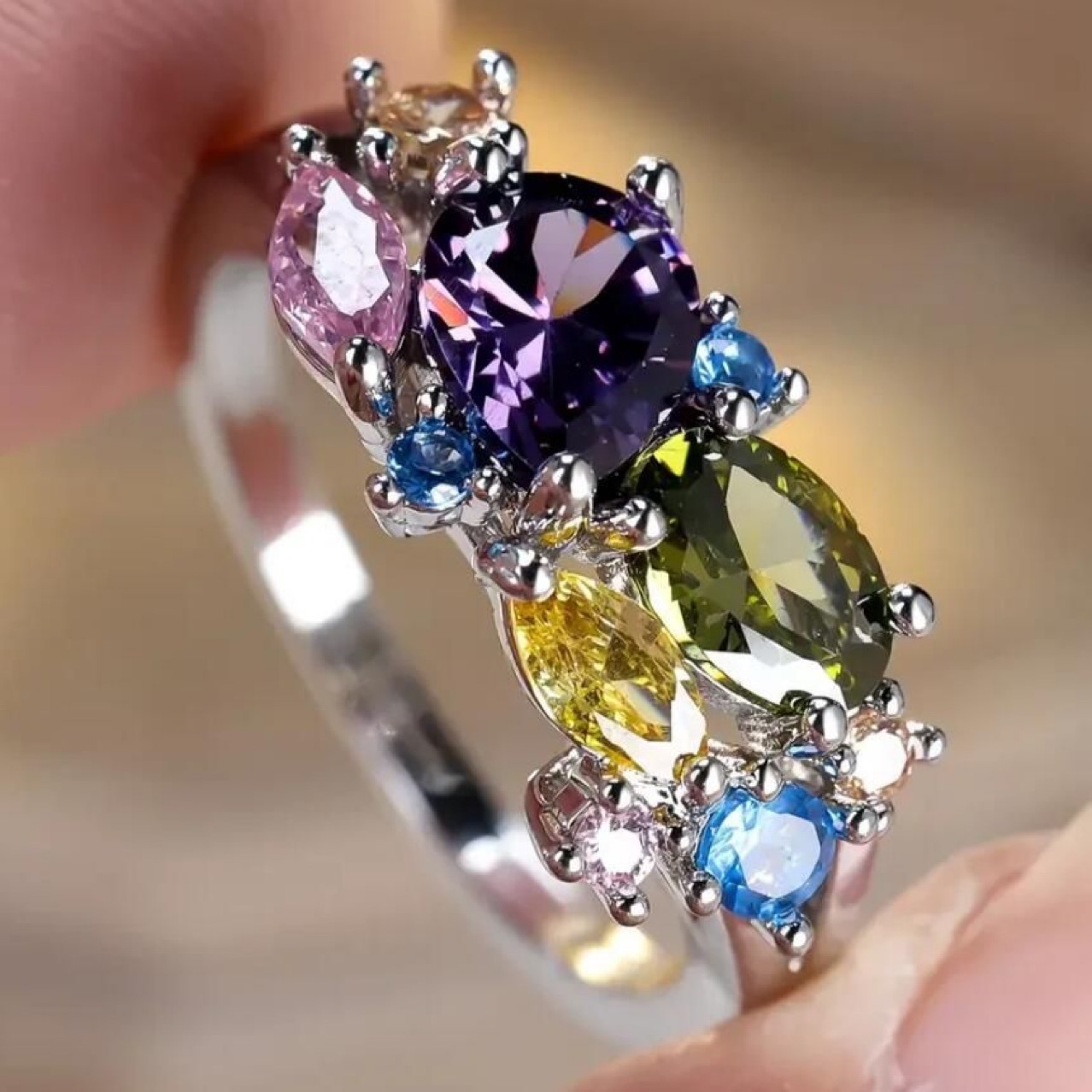 Cross-border hot sale European and American style fashion inlaid multi-color zircon ring elegant personality light luxury ring wedding ring wholesale