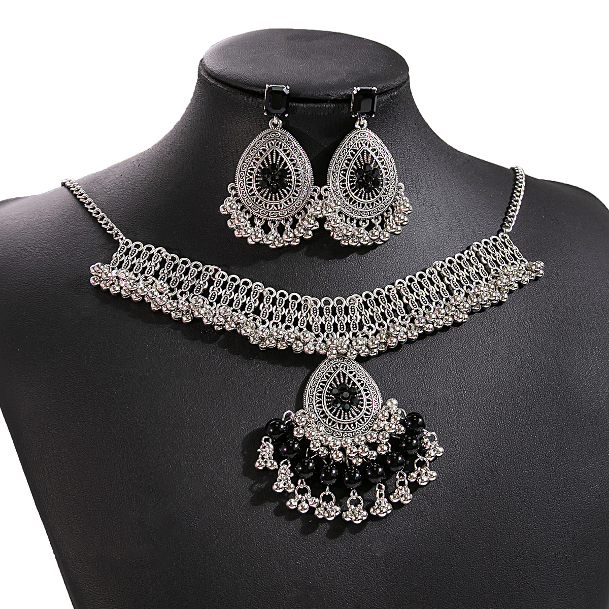 Picture of European and American Luxury Flower Jewelry suit Retro Tassel Round Gem Necklace Geometric Water Drops Square Earrings for Women