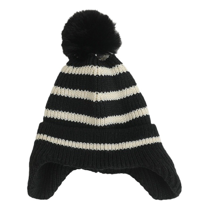 Autumn and Winter children's ear protection knitted hat baby wool hat hat top big fur ball windproof warm hat children's all-Match hat