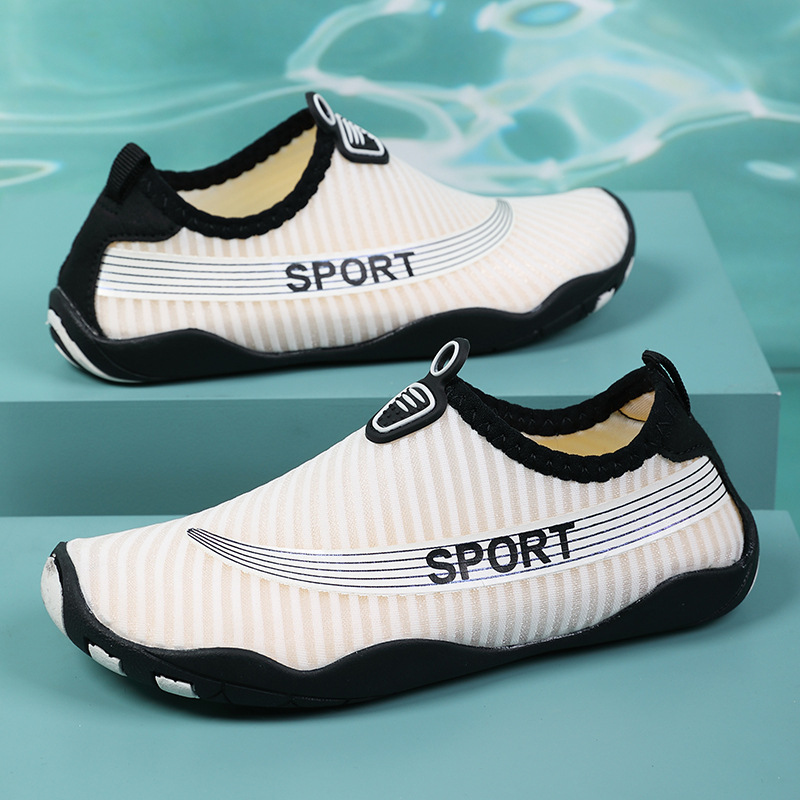 Picture of New Parent-Child Outdoor Swimming Shoes Thick Sole Beach Shoes Fashion Tracing Shoes Outdoor Sports Shoes Wading Shoes Cycling Shoes