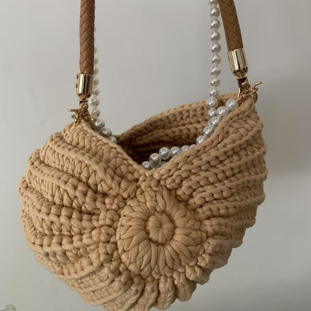 Seaside vacation conch shell bag handmade knitting crochet fabric strip DIY material bag pearl chain bag homemade