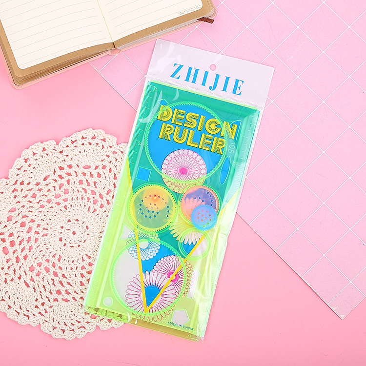 Picture of Creative puzzle four-color kaleidoscope template ruler drawing board ruler kaleidoscope children painting ruler primary school student prize wholesale