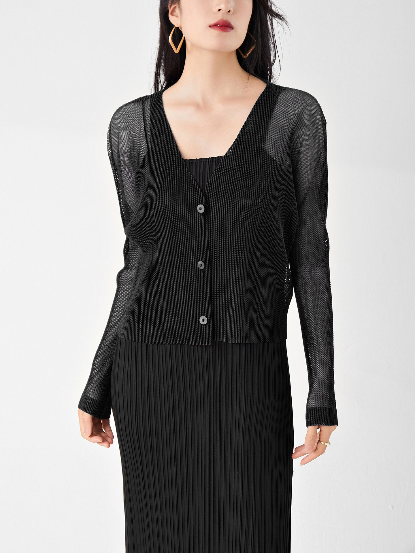 Sun Protection Shirt Cardigan Summer Outer Wear Women's Loose New Miyake Counter Style Cut Out Pleated Short Knitwear Jacket