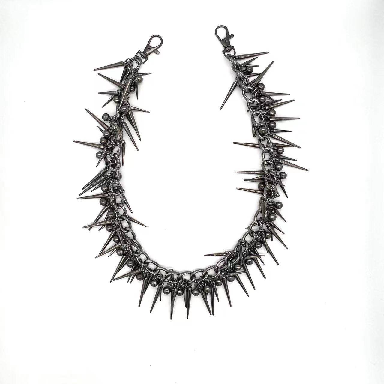 Street Explosions Metal Tassel Rivet Waist Chain Retro Old Ethnic Style Chain Cold Style Trouser Chain for Niche Men and Women