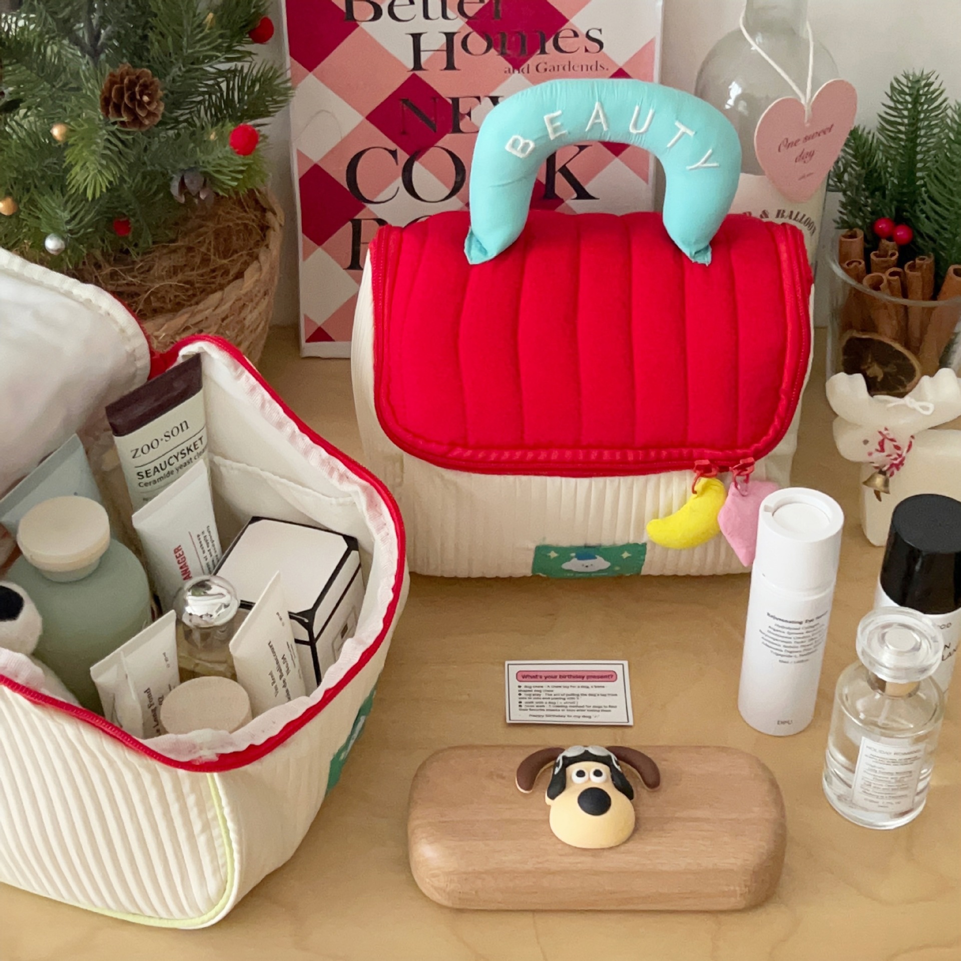 Picture of Upgraded Cute House Large Capacity Cosmetic Bag High-value Photo Handbag Portable Travel Cosmetic Bag