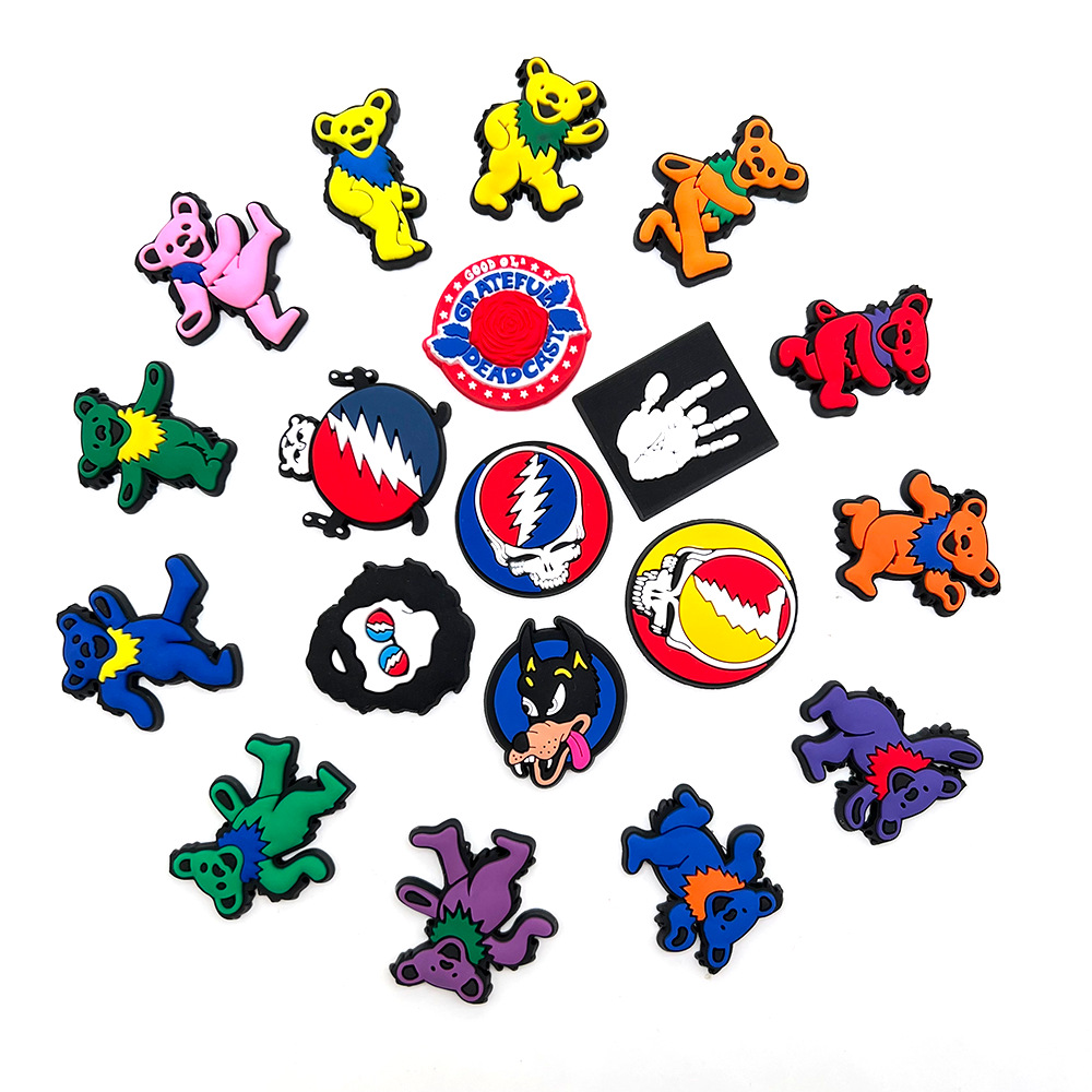 19 suit band hole shoes cartoon cute shoes accessories slippers DIY decorative buckle wholesale