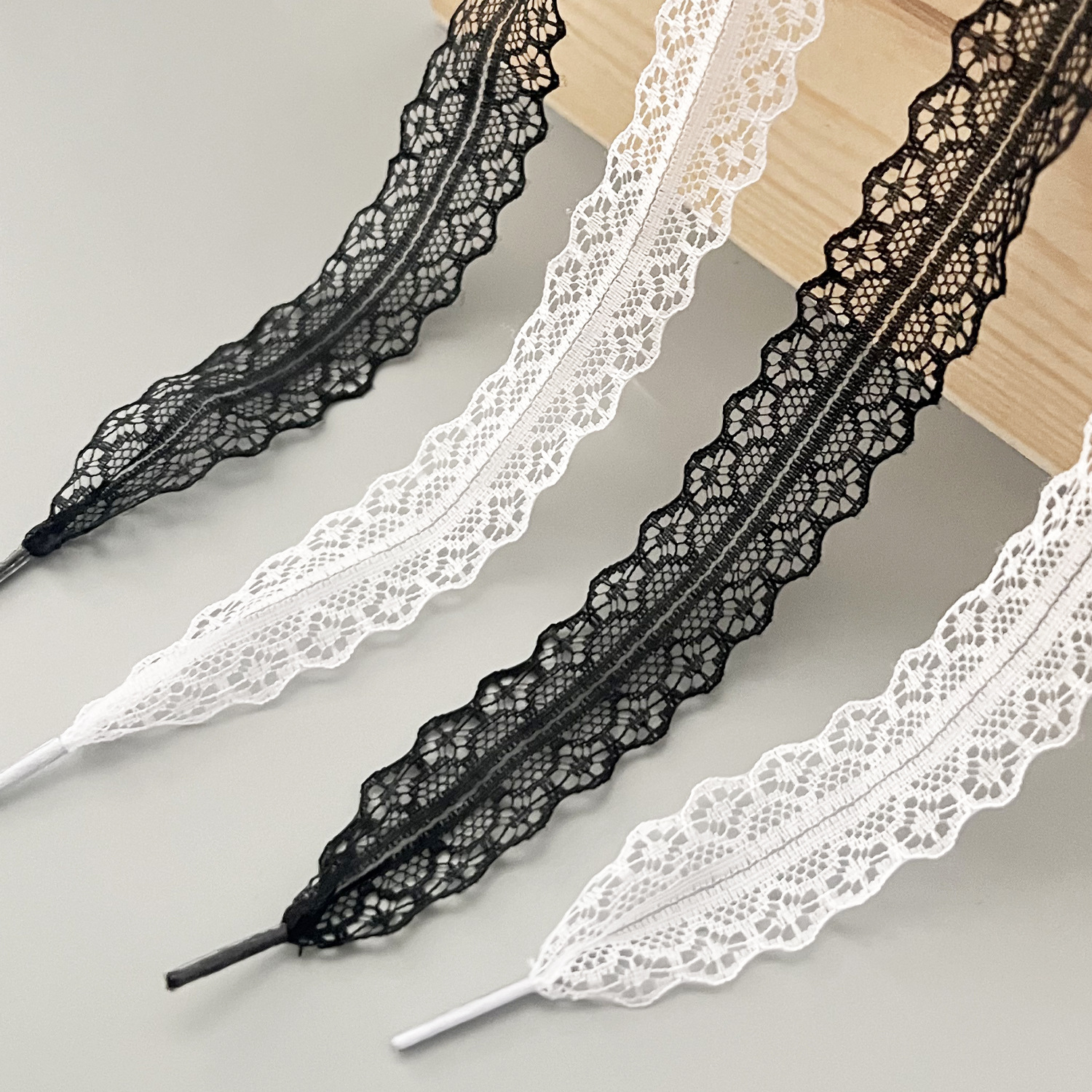 Picture of Lace Shoelaces DIY Ballet Style Cute Girl Accessories Desun Shoes White Silk Lace Shoelaces Pair