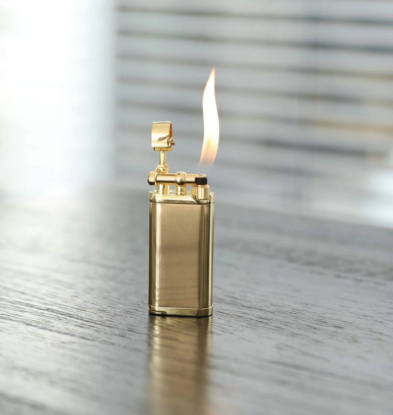 Picture of Grinding wheel open flame cigarette lighter gas creative inflatable Langsheng oblique fire lighter metal pipe mini lighter gift