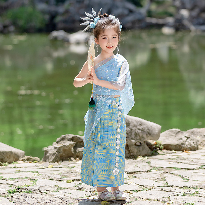 Picture of Summer Short-Sleeved Ethnic Style Clothing for Boys and Girls, Western Style Han Dynasty Kindergarten Graduation Clothing, Children's Day Performance Clothing