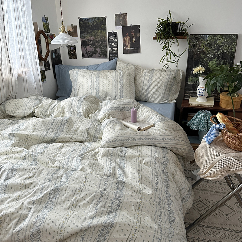 Picture of Small fresh pastoral style cotton bed four-piece set cotton bed sheet quilt cover quilt cover bed hat dormitory three-piece set