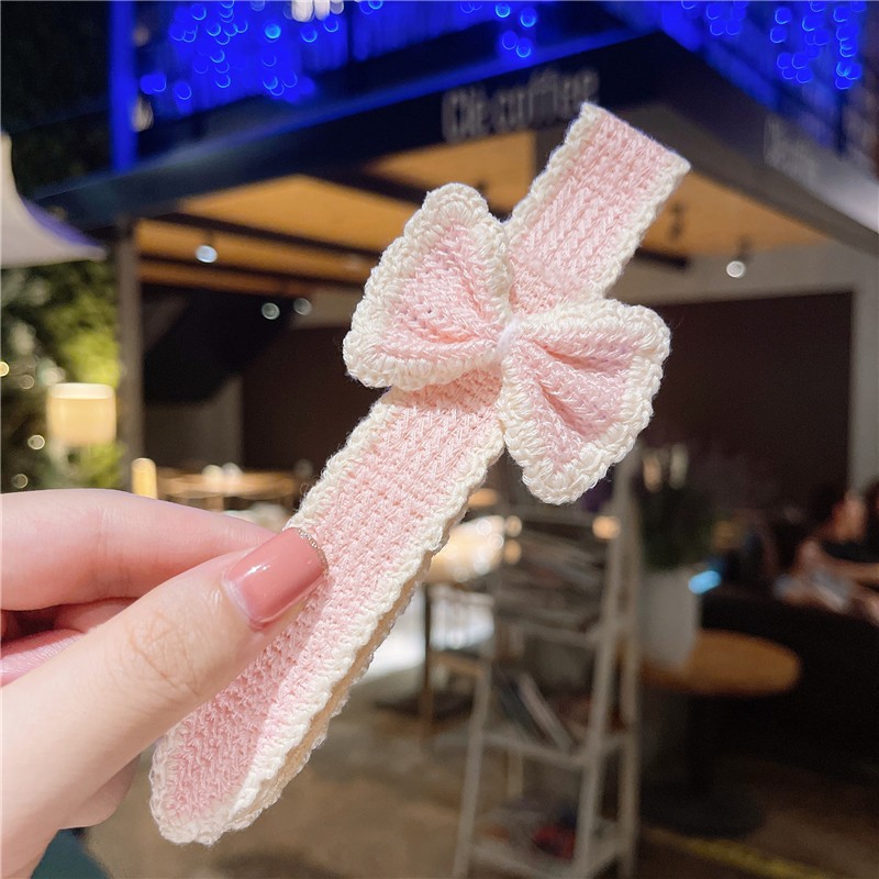 Picture of Spring and Summer Children's Bow Bangs Sticky Broken Hair Girl's Sticky Hair Band Hair Band Velcro Little Girl's Posting Head