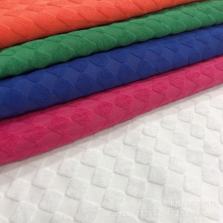Spot supply knitted towel cloth jacquard 300g polyester diamond lattice single-sided towel cloth jacquard clothing material