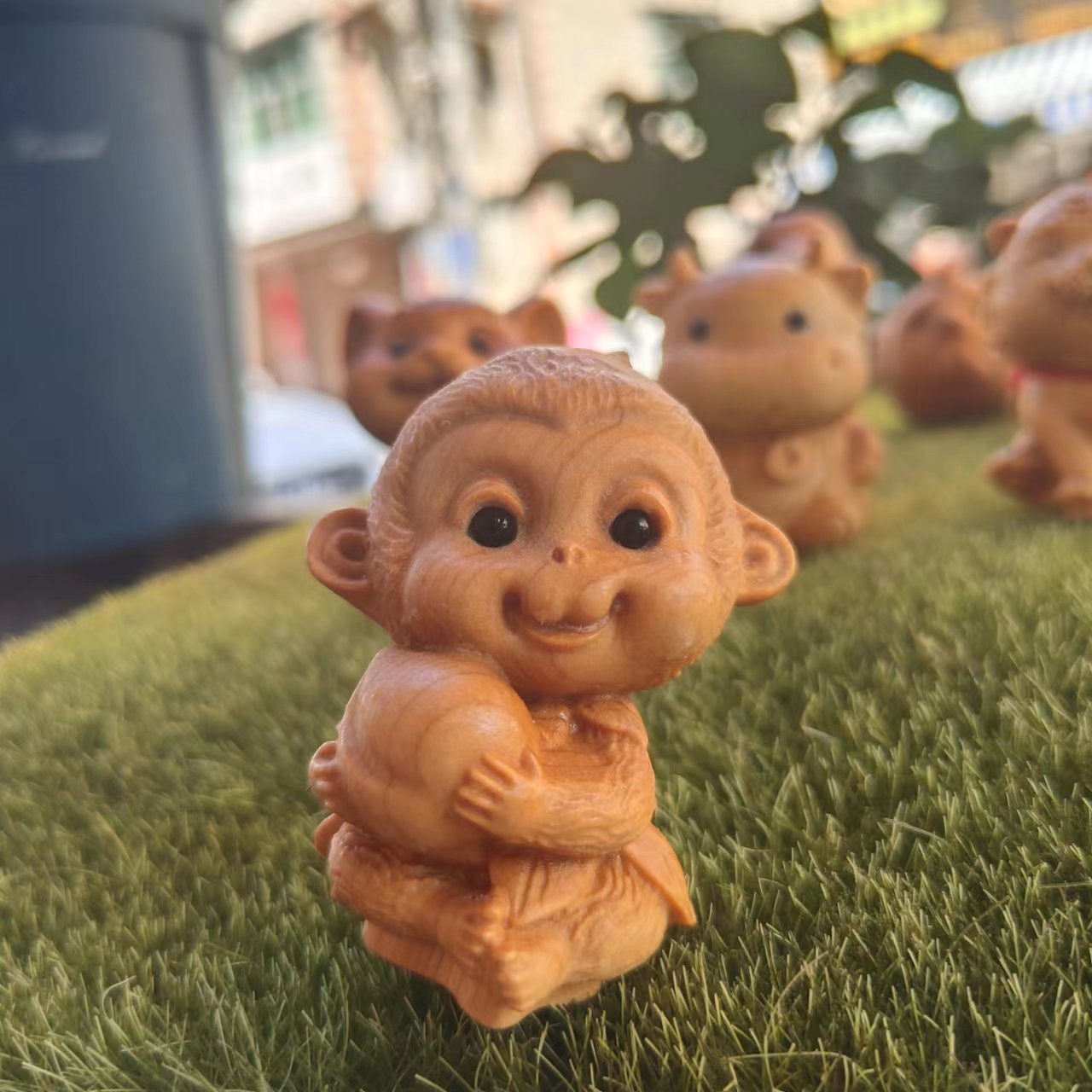 Picture of Thuja Wood Carving Zodiac Handhandle Cute Small Animal Desktop Ornaments Crafts Birthday Gift Pendant